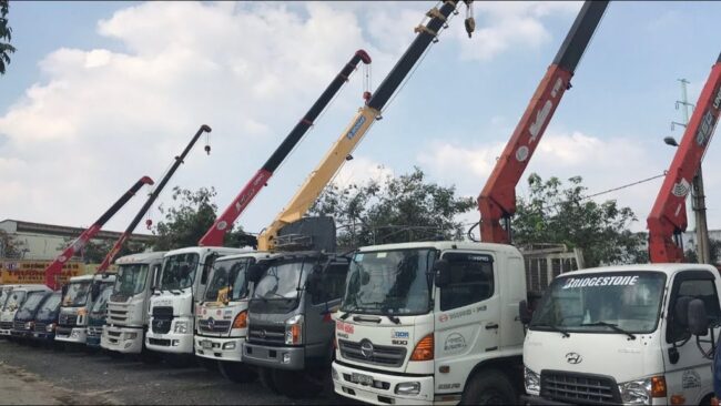 Cho thuê xe cẩu 10 tấn giá tốt Cho thuê xe cẩu 10 tấn giá tốt