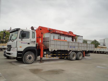 Cho thuê xe cẩu hàng giá tốt Cho thuê xe cẩu hàng giá tốt