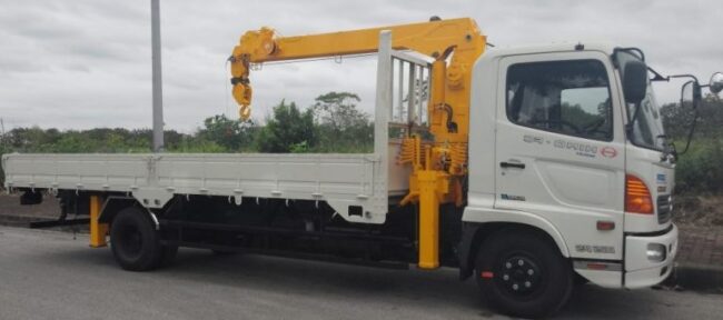 Cho thuê xe cẩu hàng giá tốt Cho thuê xe cẩu hàng 5t giá tốt