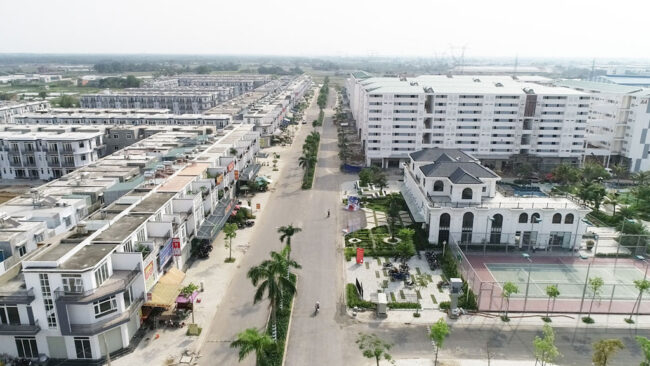 Cho thuê xe tải chở hàng Khu Vực KCN Đức Hòa Long An Cho thuê xe tải chở hàng Khu Vực KCN Đức Hòa Long An