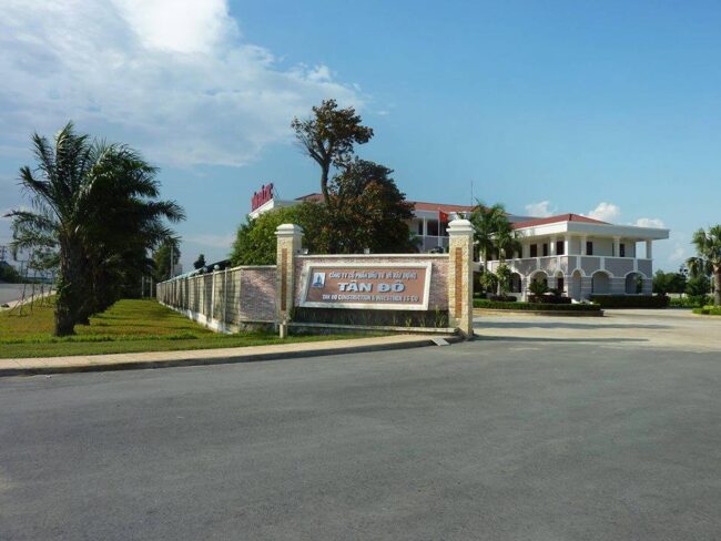 Cho thuê xe tải chở hàng tại CỤM CÔNG NGHIỆP TÂN ĐÔ Log An