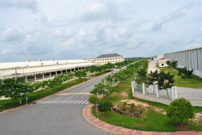 Cho thuê xe tải chở hàng tại KHU CÔNG NGHIỆP TÂN MỸ