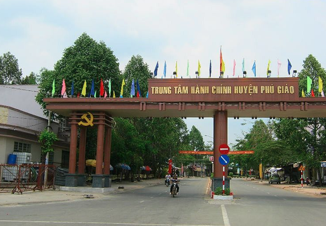 Cho thuê xe tải chở hàng tại khu vực Huyện Phú Giáo Cho thuê xe tải chở hàng tại khu vực Huyện Phú Giáo