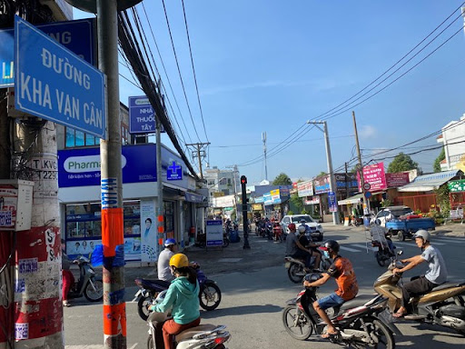 Cho thuê xe tải chở hàng chuyển nhà đường Kha Vạn Cân Cho thuê xe tải chở hàng chuyển nhà đường Kha Vạn Cân