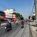 Cho thuê xe tải chở hàng chuyển nhà đường Lê Văn Khương