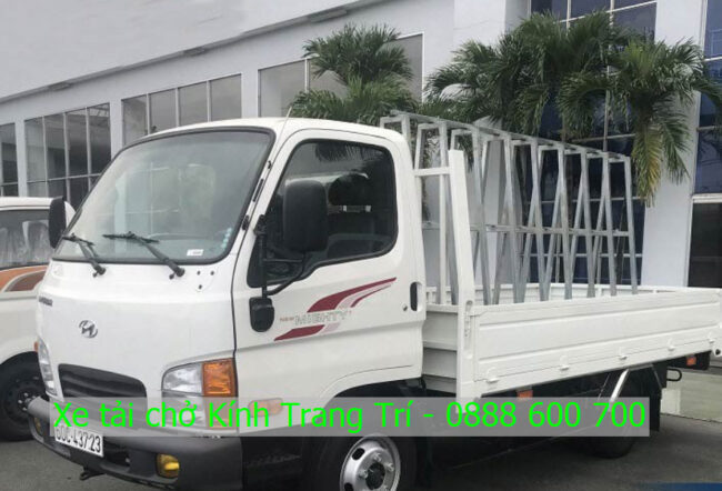 Xe tải chở Kính Trang Trí